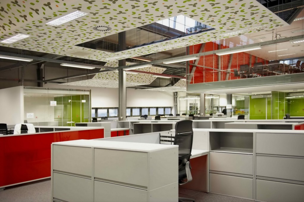 MoxieSurfaces - clear-PEP ECO translucent honeycomb panels for open space