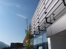 Modern sun shading systems using clear-PEP ECO PC stage Modern sun shading systems using clear-PEP ECO PC stage