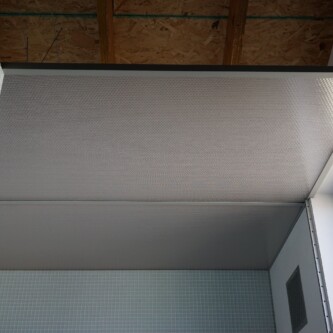 AIR-board UV PC translucent bathroom ceiling: durable & modern AIR-board UV PC translucent bathroom ceiling: durable & modern