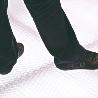clear-PEP stage honeycomb backlit floor: durable TV studio floor clear-PEP stage honeycomb backlit floor heavy-duty translucent flooring