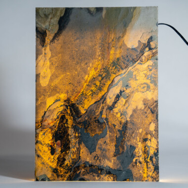 Showcasing AIR-board Stonelight Winter Clouds: unique illuminated panels Showcasing AIR-board Stonelight Winter Clouds: unique illuminated panels