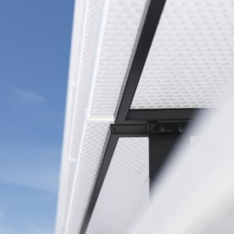 Modern sun shading systems using clear-PEP ECO PC stage MoxieSurfaces - Modern sun shading systems using clear-PEP ECO PC stage