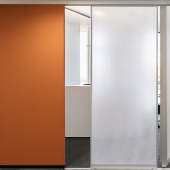Flexible and stylish office spaces with AIR-board® acoustic MoxieSurfaces - AIR-board acoustic - walls dividers on rails