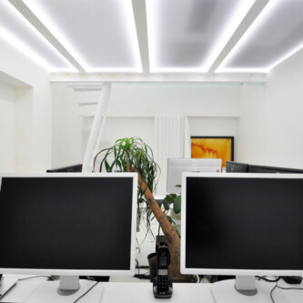 clear-PEP ECO PC stage mezzanine flooring solutions MoxieSurfaces - clear-PEP ECO PC stage - translucent ceiling and floor for UK office